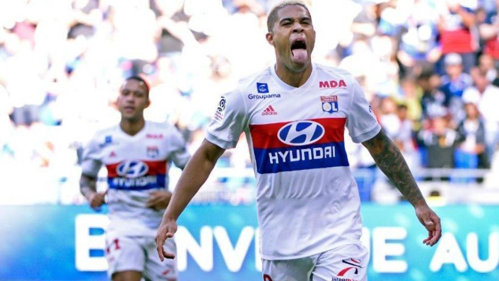 Mariano celebra un gol con el Lyon. Foto: Twitter (@OL).