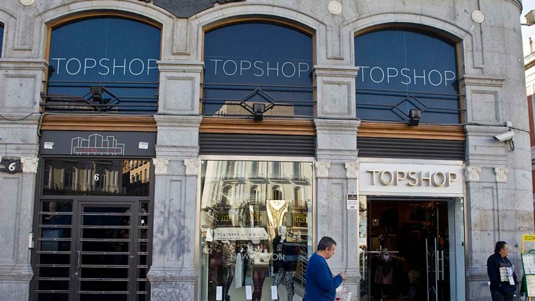 La fachada de la tienda Topshop de la Puerta del Sol, en Madrid.