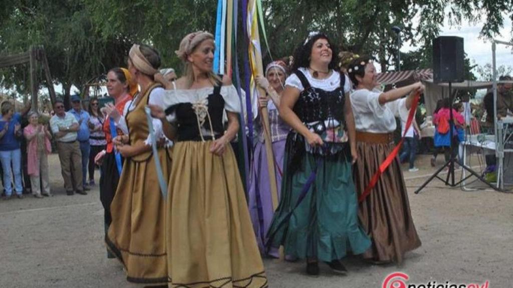 baile mercado medieval castronuno valladolid 1