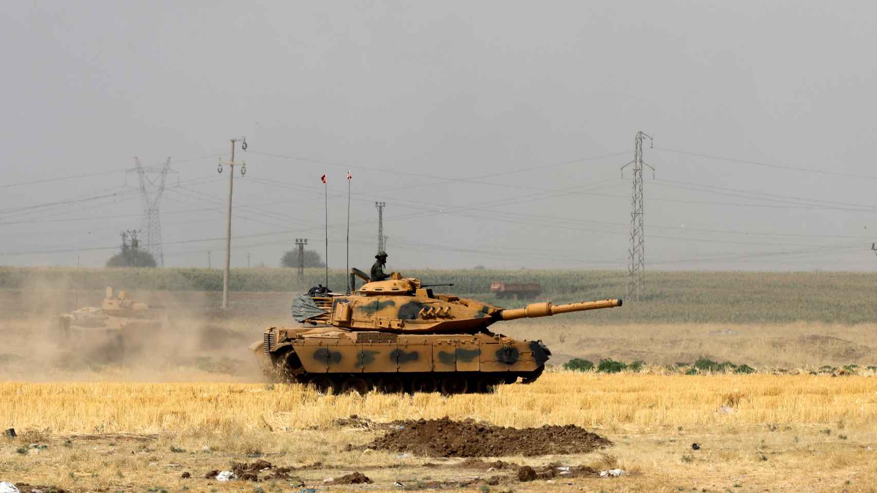 Un tanque turco cerca de la frontera con Irak.