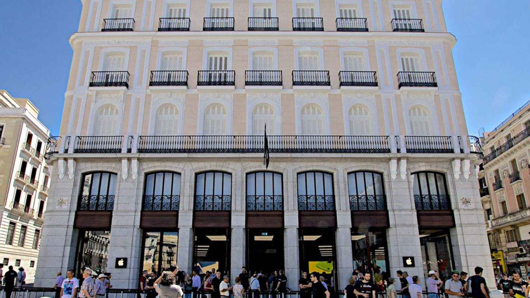 Apple Store en Madrid, en la Puerta del Sol.