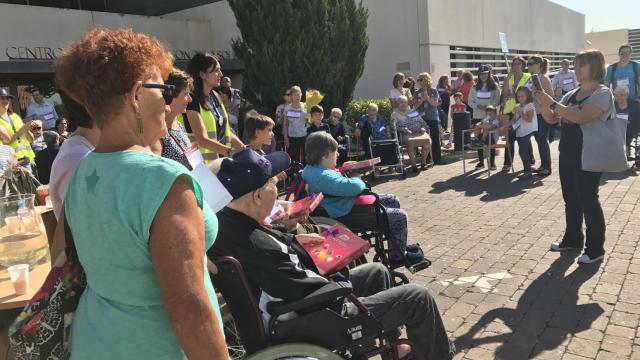 Un momento de la marcha solidaria.