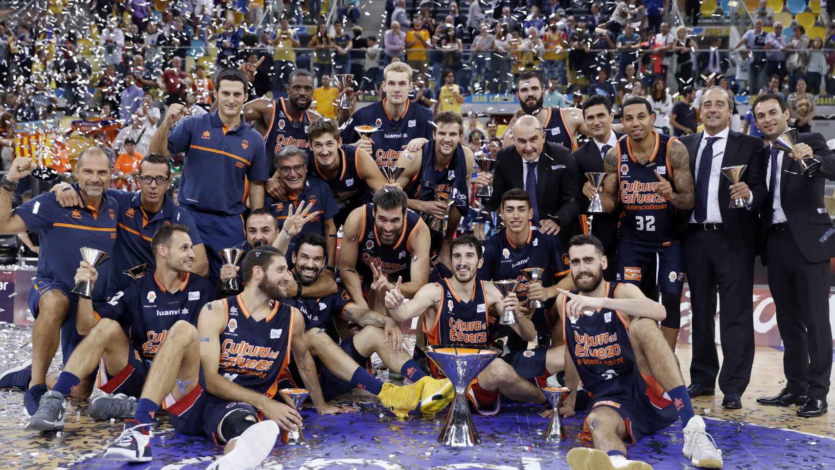 El Valencia Basket campeón de la Supercopa Endesa 2017.