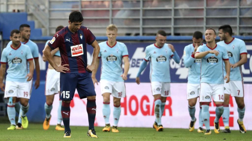 La decepción del Eibar ante la paliza del Celta.