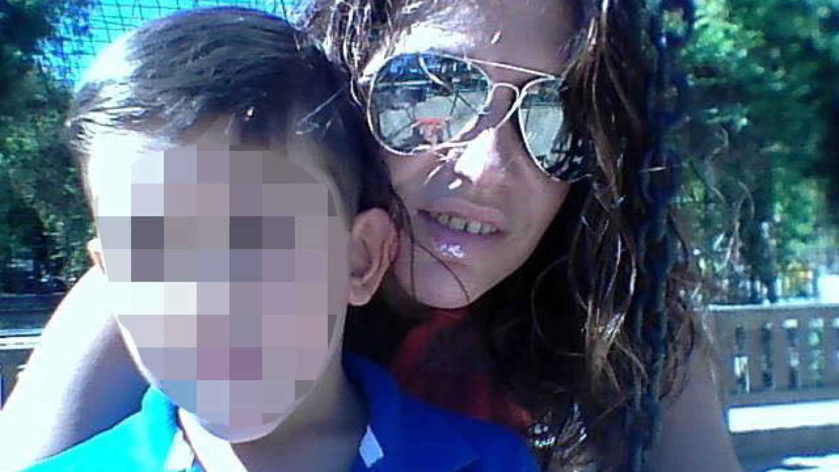 Un selfie de Rocío con otro de sus hijos