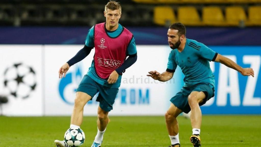 Toni Kroos se entrena junto a Carvajal en Dortmund