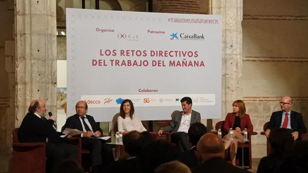 Mesa redonda EXECyL