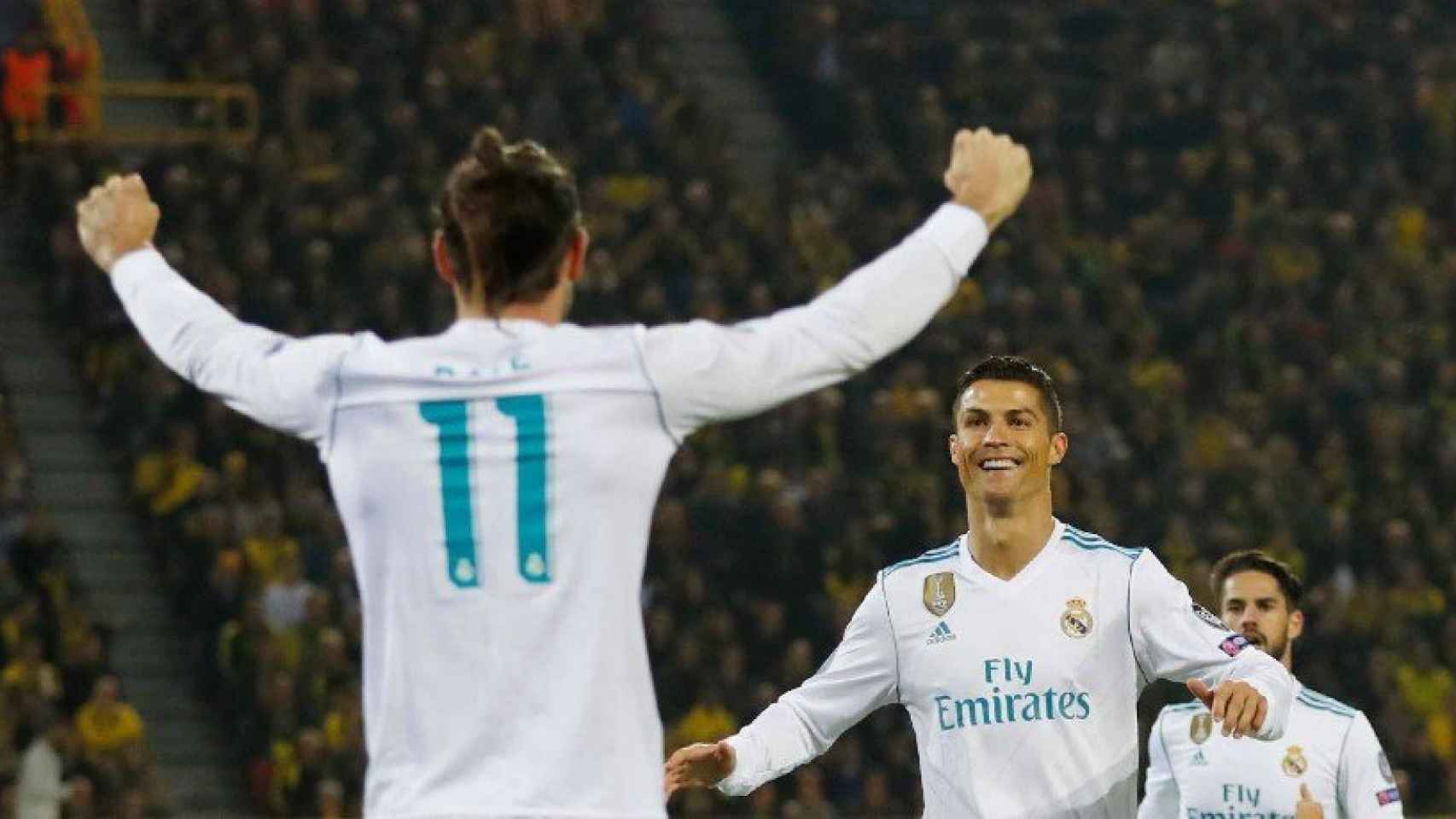 Cristiano corre a felicitar a Bale
