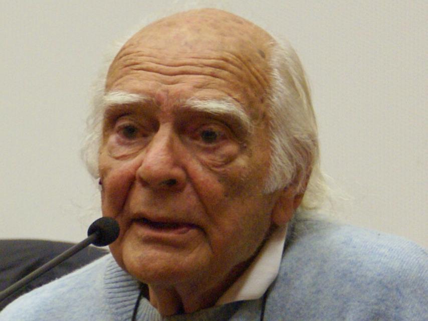 Fallece el director de cine Antonio Isasi-Isasmendi a los 90 años.