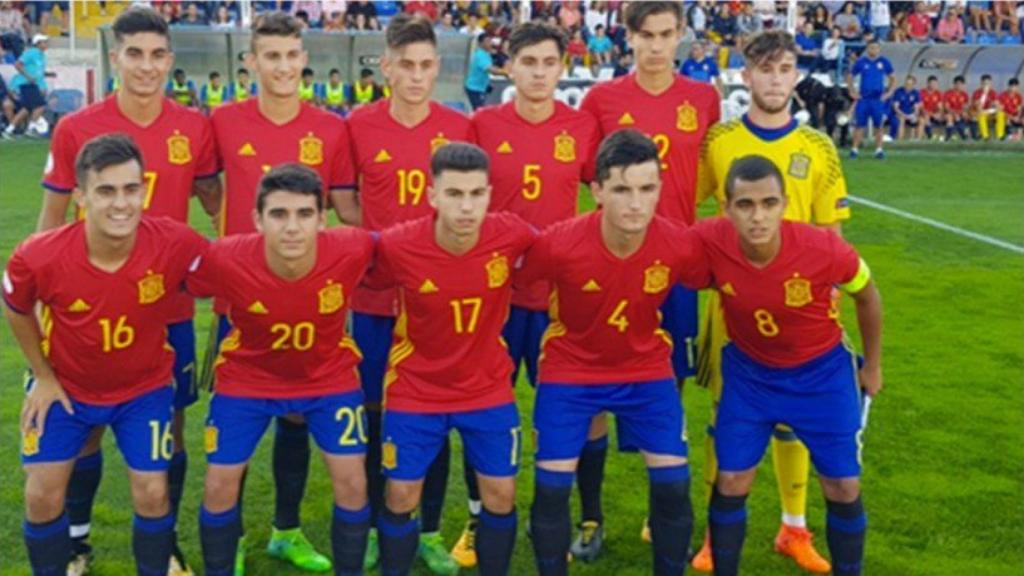 El once inicial de la Sub17 frente a Honduras. Foto Twitter (@SeFutbol)