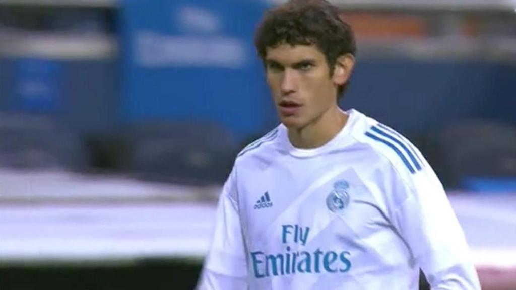 Vallejo se entrena en el Bernabéu tras el partido ante el Espanyol