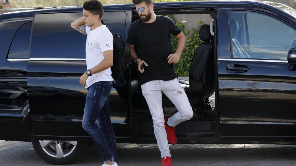 Gerard Piqué a su llegada a Las Rozas este lunes por la tarde.