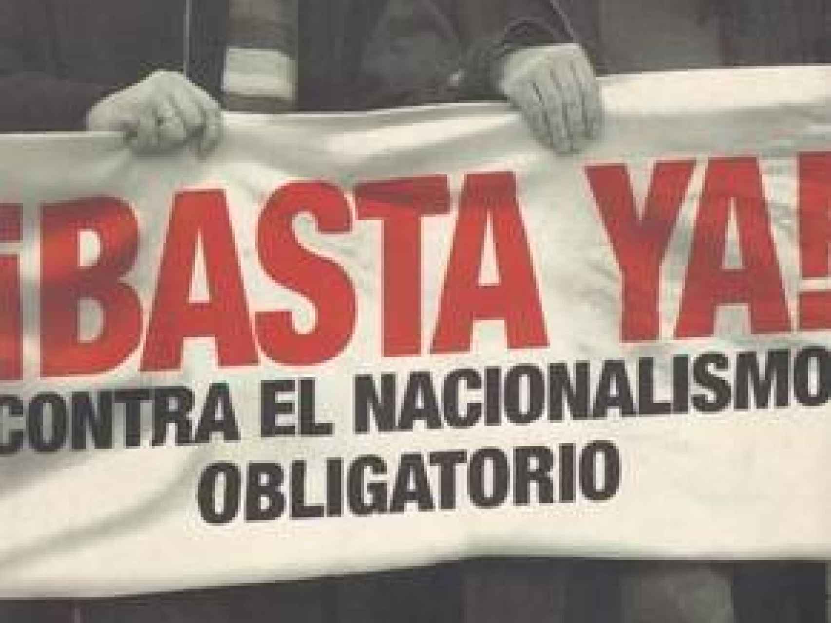 Pancarta de Basta Ya.