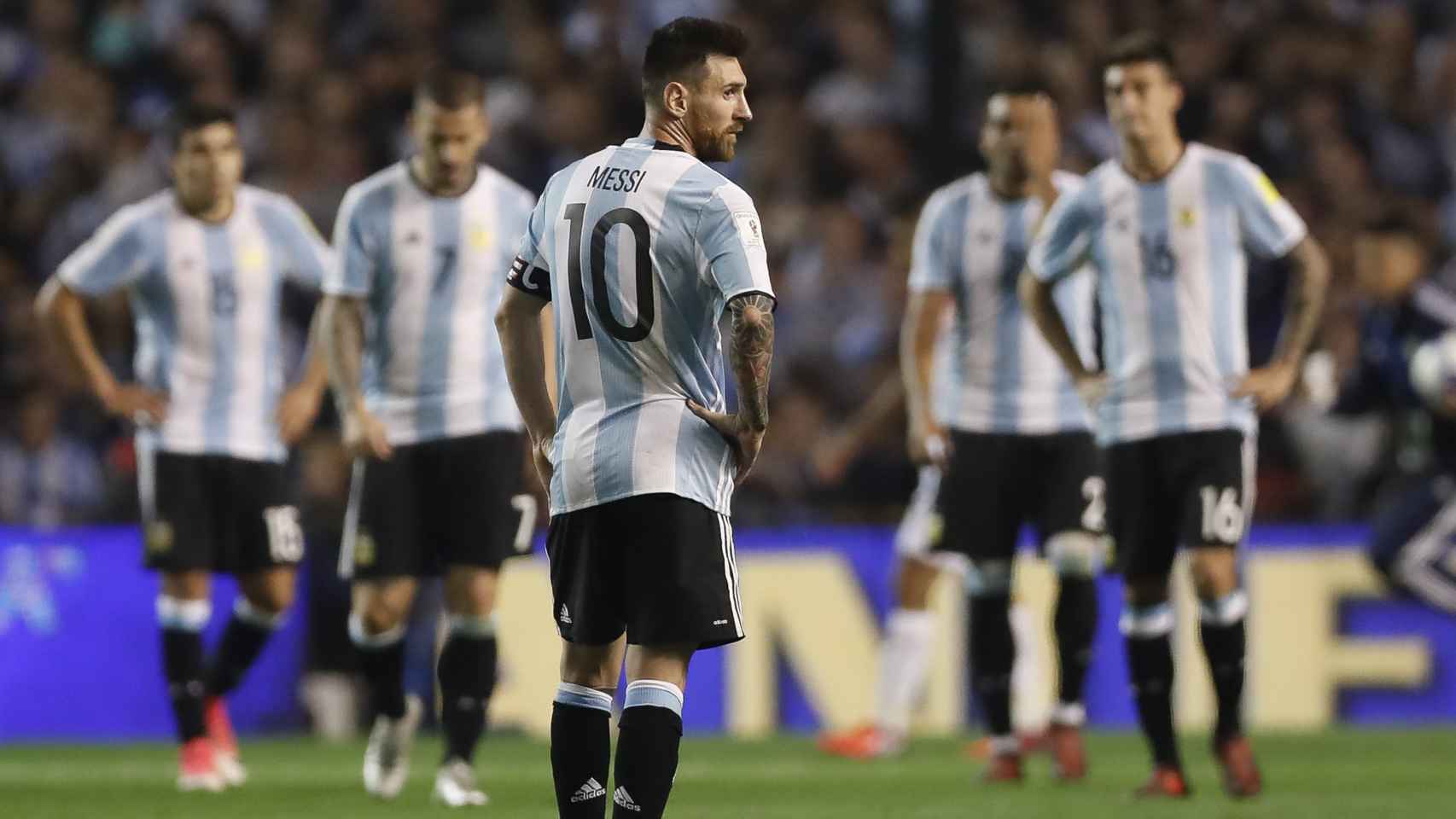 Argentina roza la eliminación del Mundial tras empatar contra Perú