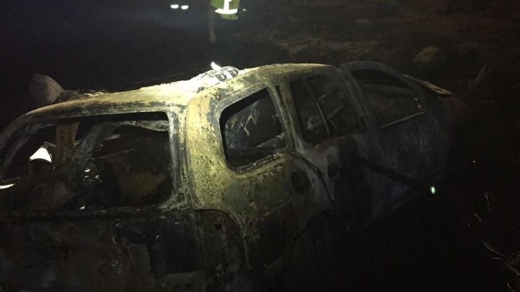 Coche siniestrado en en la M-608, en el término municipal de Guadalix.