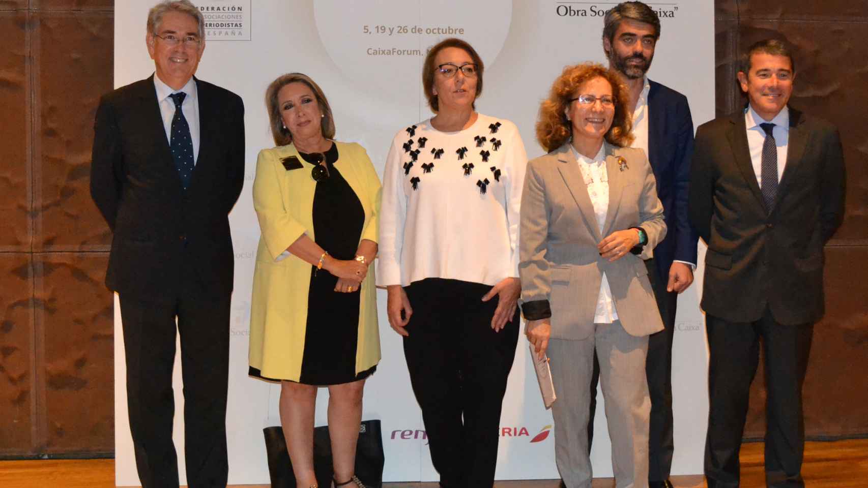 Antonio Fernández-Galiano, Esther Esteban, Carmen Martínez de Castro, Elsa González, Luis Enríquez y Agustón Cordón.