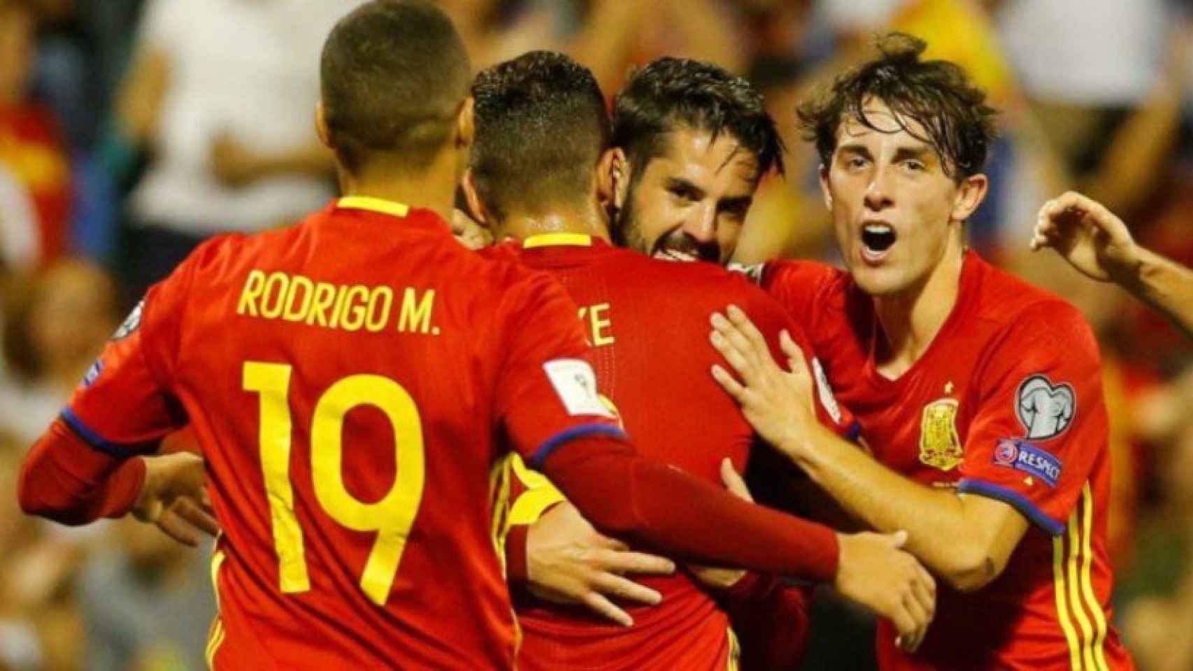 La Selección celebra un gol ante Albania. Foto: Twitter (@elchiringuitotv)