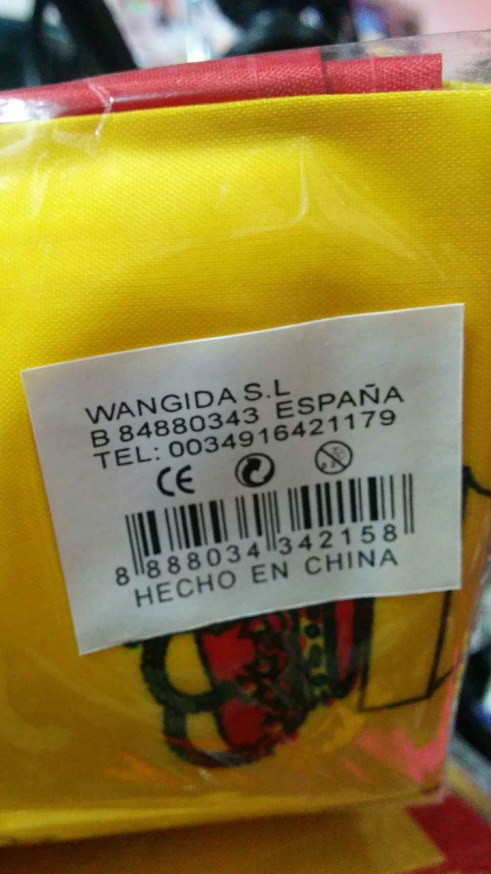 Etiqueta de los productos españolistas vendidos en comercios chinos: todos llevan a Cobo Calleja