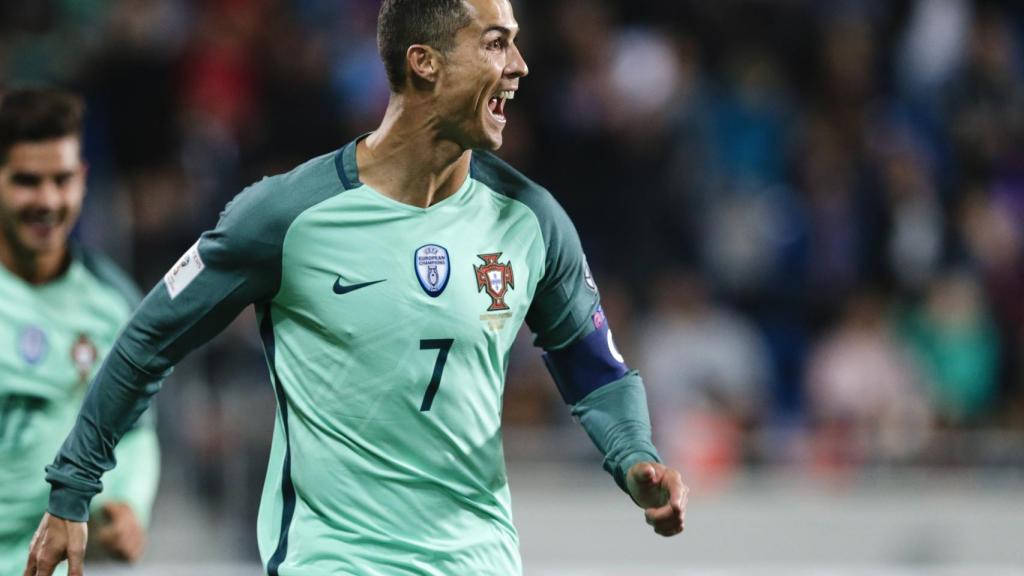 Cristiano Ronaldo celebra su gol en Andorra.