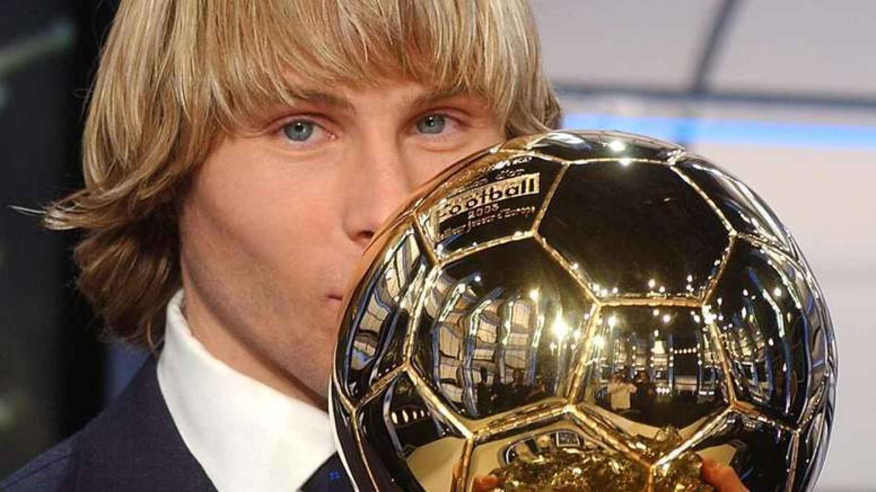 El Balón de Oro de 2003 para Pavel Nedved