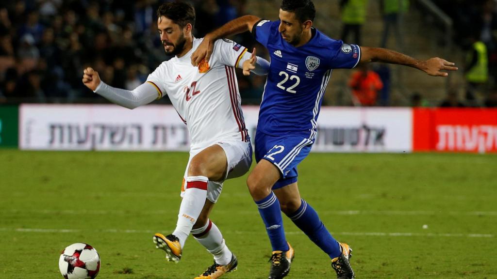 Isco, durante el encuentro ante Israel.