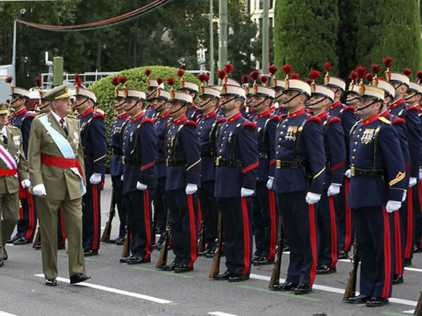 Juan Carlos I, en su último desfile en la Fiesta Nacional.