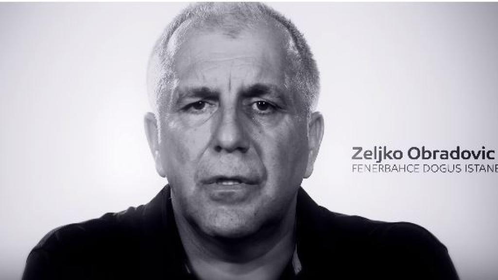 Zeljko Obradovic en el anuncio contra la violencia de la Euroliga.