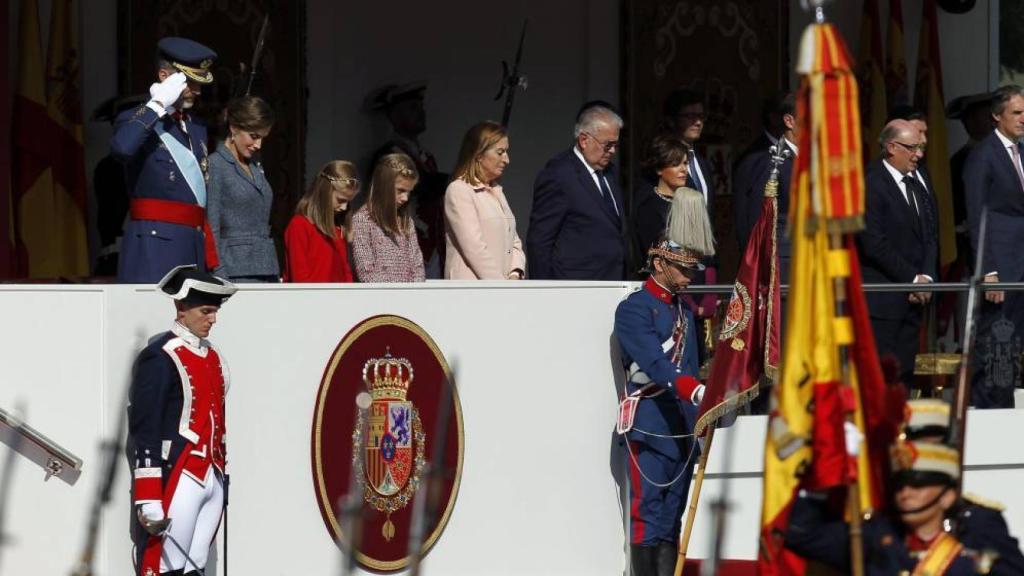 El Rey Felipe, presidiendo el desfile.