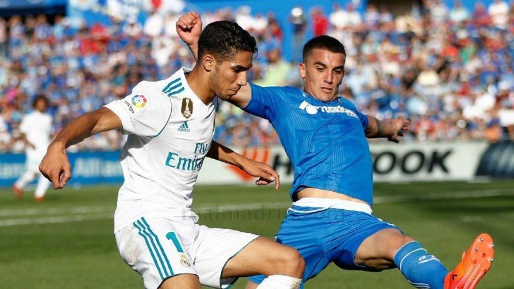 Achraf se va del rival en Getafe