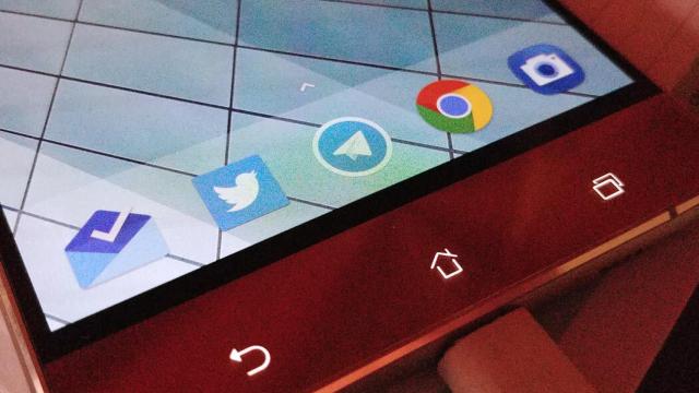 El mejor launcher basado en el Pixel llega a la Google Play