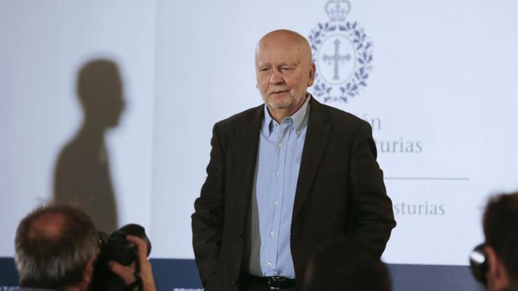 Zagajewski en la rueda de prensa del Princesa de Asturias.