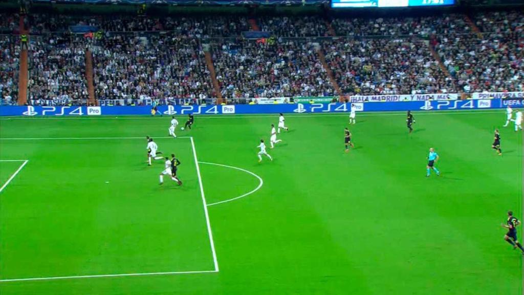 Fuera de juego de Kane en el gol del Tottenham