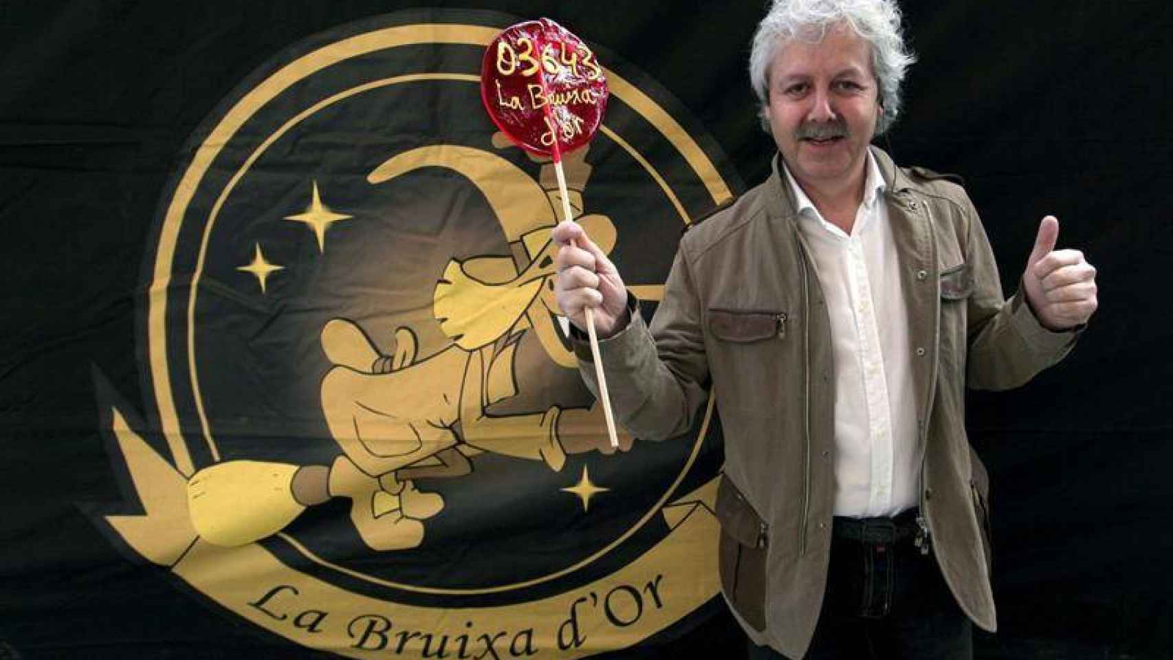 Xavier Gabriel, el dueño de la administración de lotería La Buixa d'Or, de Sort (Lleida).