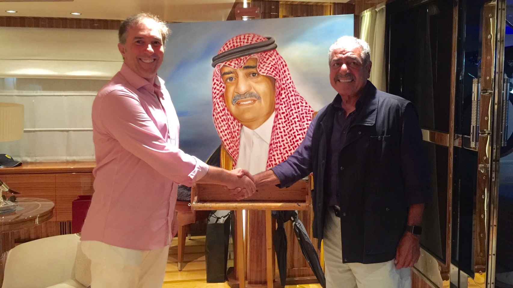 Marcos García junto al Principe Muqrin Bin Abdulaziz de Arabia Saudí.