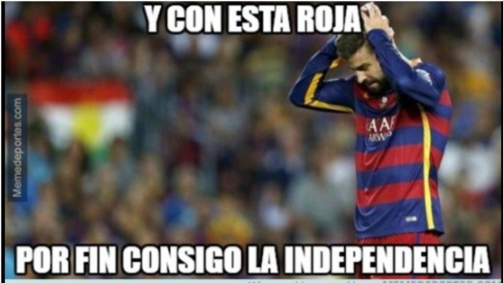 Meme sobre la expulsión de Piqué. Foto. memedeportes.com