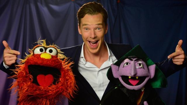 Benedict Cumberbatch con los Teleñecos.