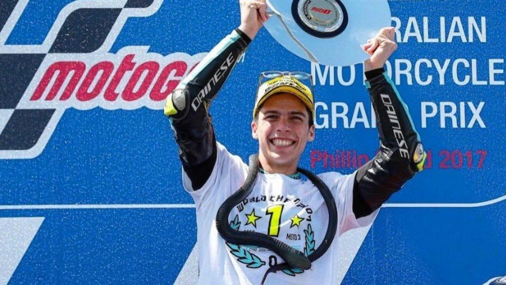 Joan Mir celebra en Phillip Island. Foto Twitter (@MotoGP)