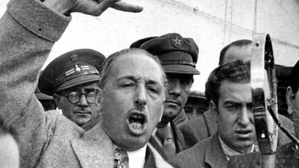 El president Companys, durante la proclamación de la independencia en 1934.