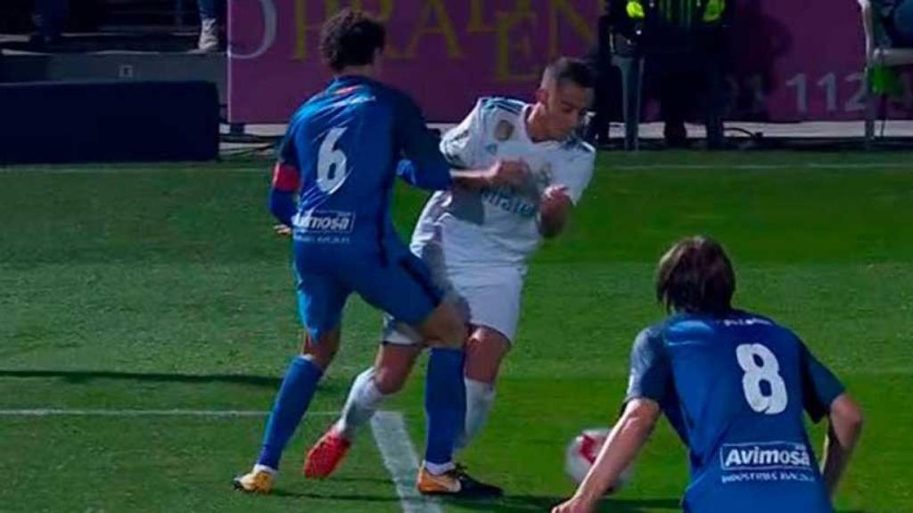 Penalti sobre Lucas Vázquez