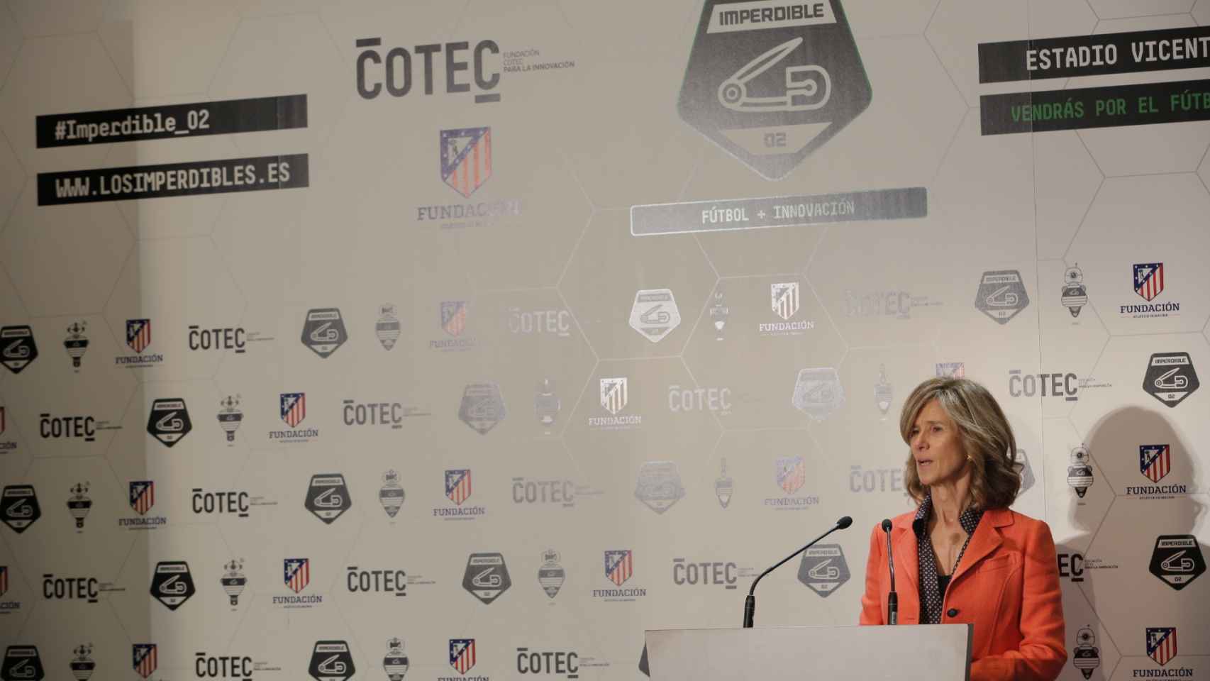 Cristina Garmendia, durante una charla como presidenta de Cotec