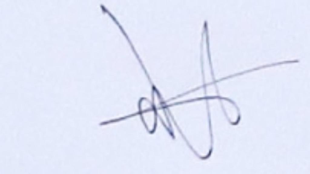 Firma de Carles Puigdemont en el documento simbólico de la declaración de la independencia.