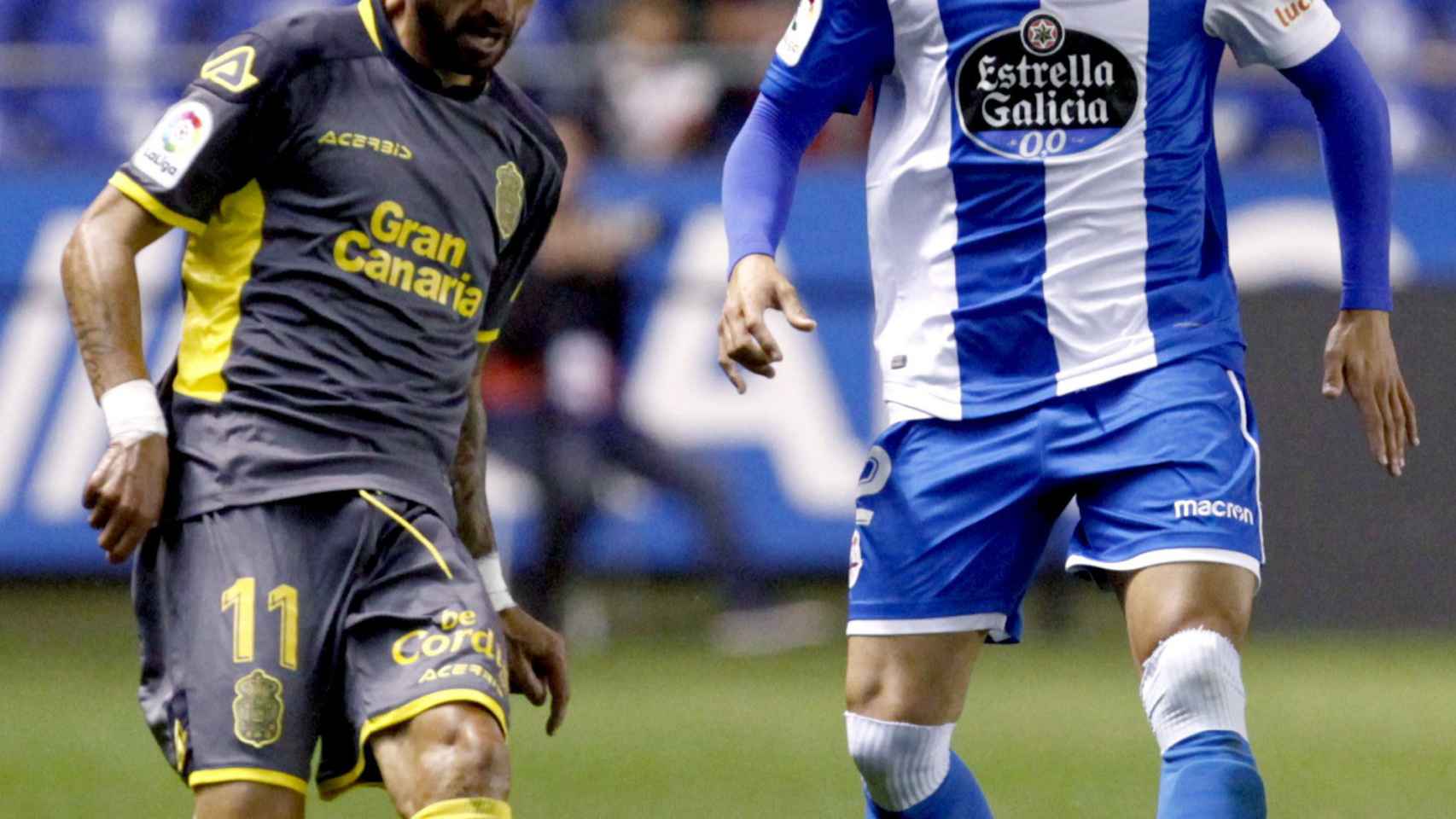 Juanfran Moreno, a la derecha, en el Deportivo - Las Palmas de Copa.