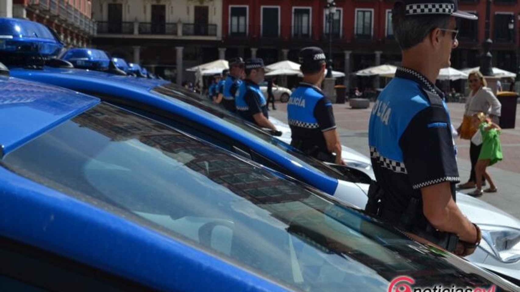 policia municipal valladolid coches vehiculo 4