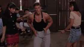 Jean Claude Van Damme bailando en Kickboxer