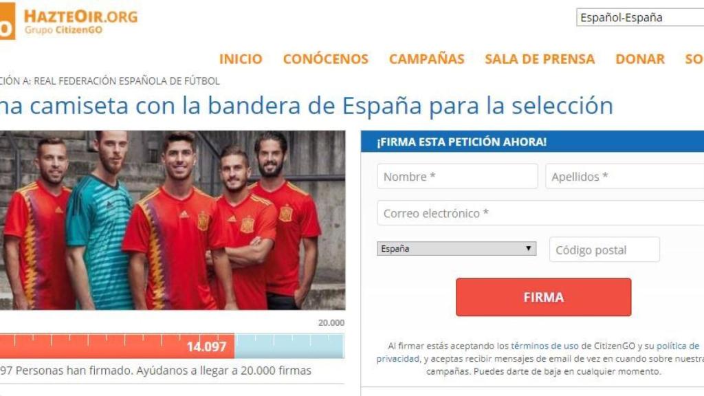 Suspenden la presentación de la camiseta 'republicana' de España para el  Mundial