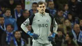 Casillas, en un partido con el Oporto. Foto. fcporto.pt.es