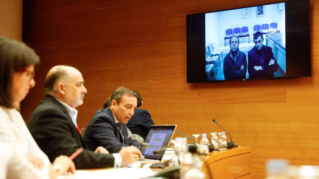 Álvaro Pérez comparece desde la cárcel por videoconferencia ante la comisión de Les Corts Valencianes