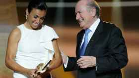 Blatter durante la entrega de un premio a Marta