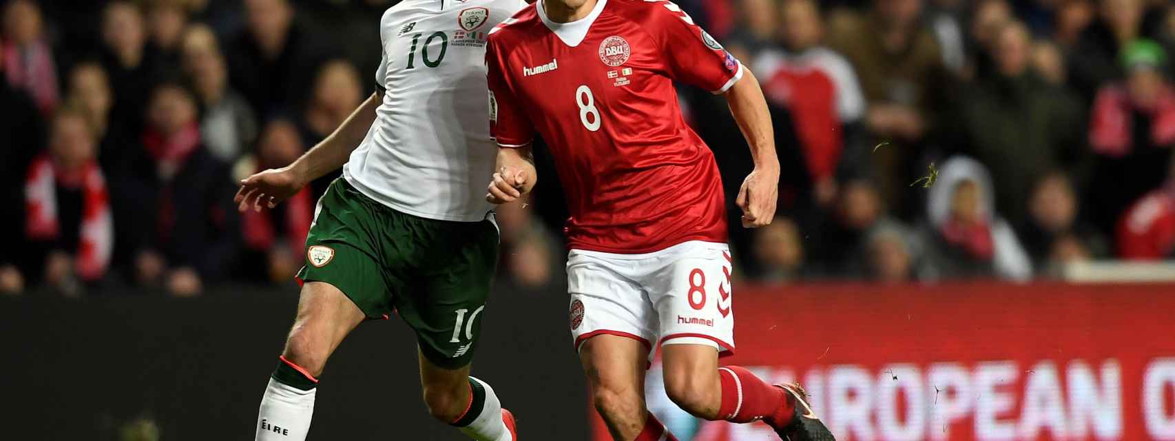 Imagen del partido de ida entre Dinamarca e Irlanda.