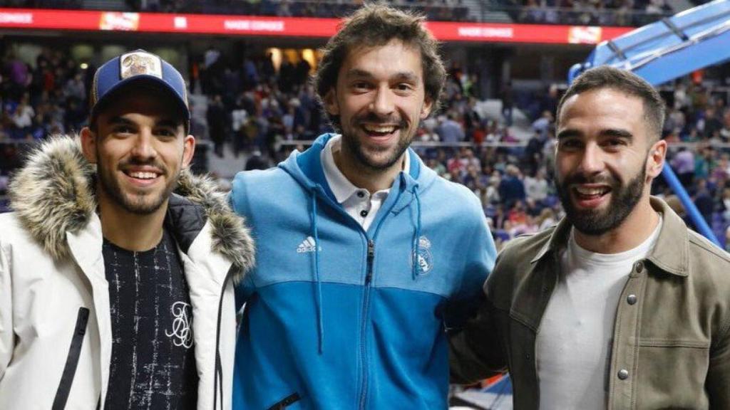 Carvajal, Ceballos y Llull en el WiZink Center. Foto: Twitter (@DaniCeballos46)